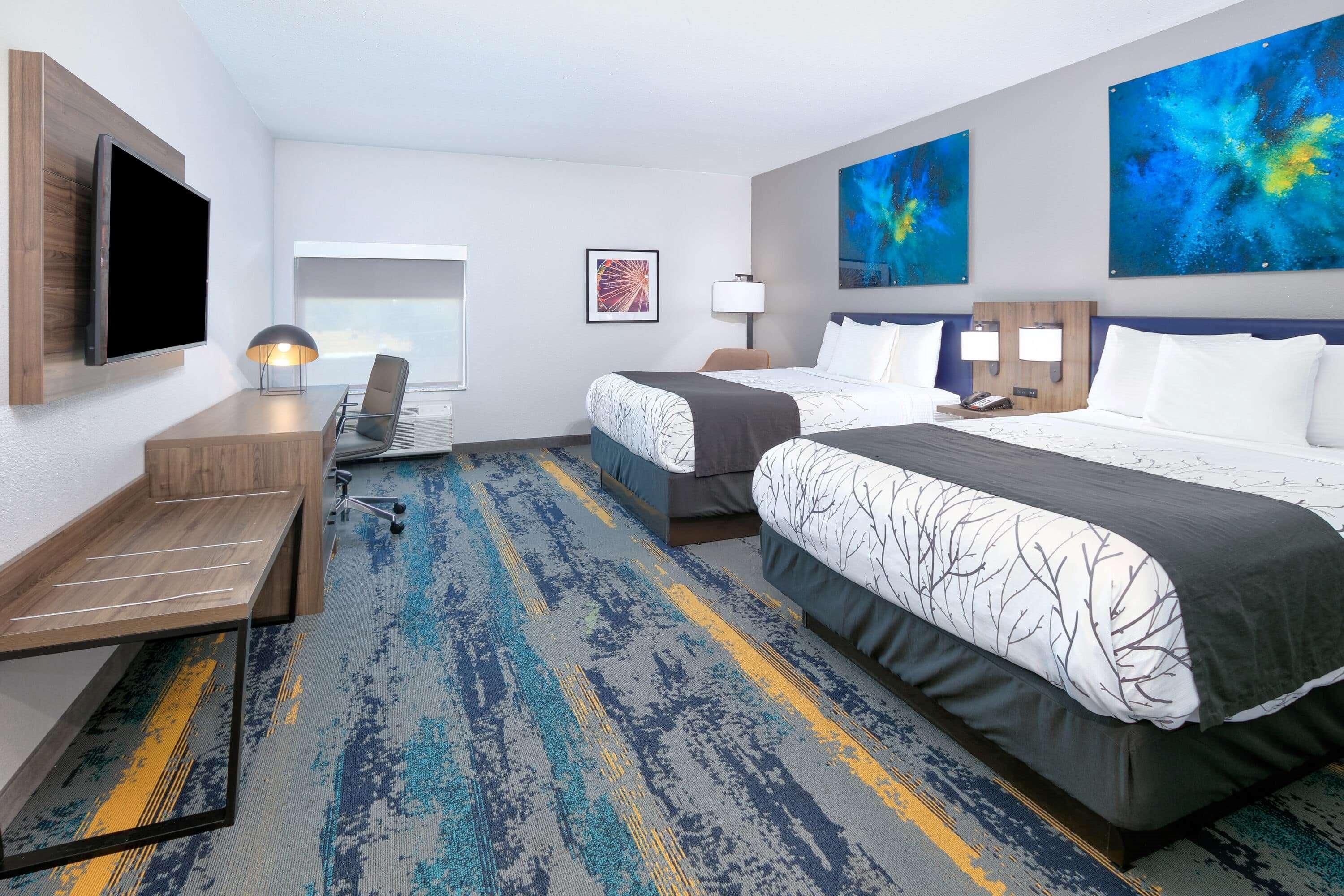 La Quinta Inn & Suites By Wyndham Dallas/Fairpark Εξωτερικό φωτογραφία