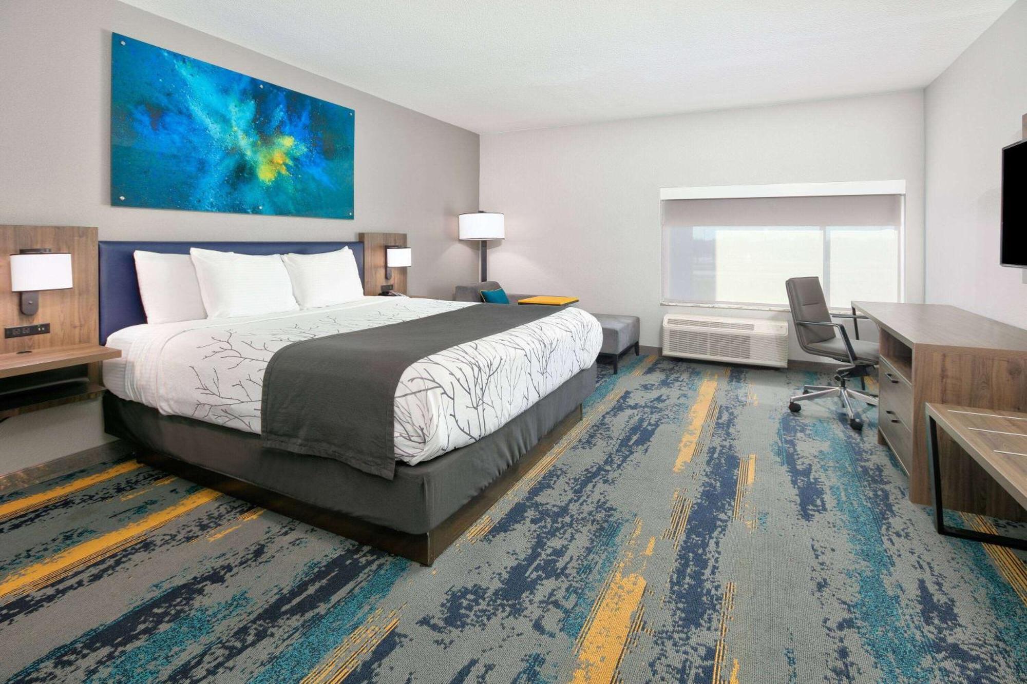 La Quinta Inn & Suites By Wyndham Dallas/Fairpark Εξωτερικό φωτογραφία